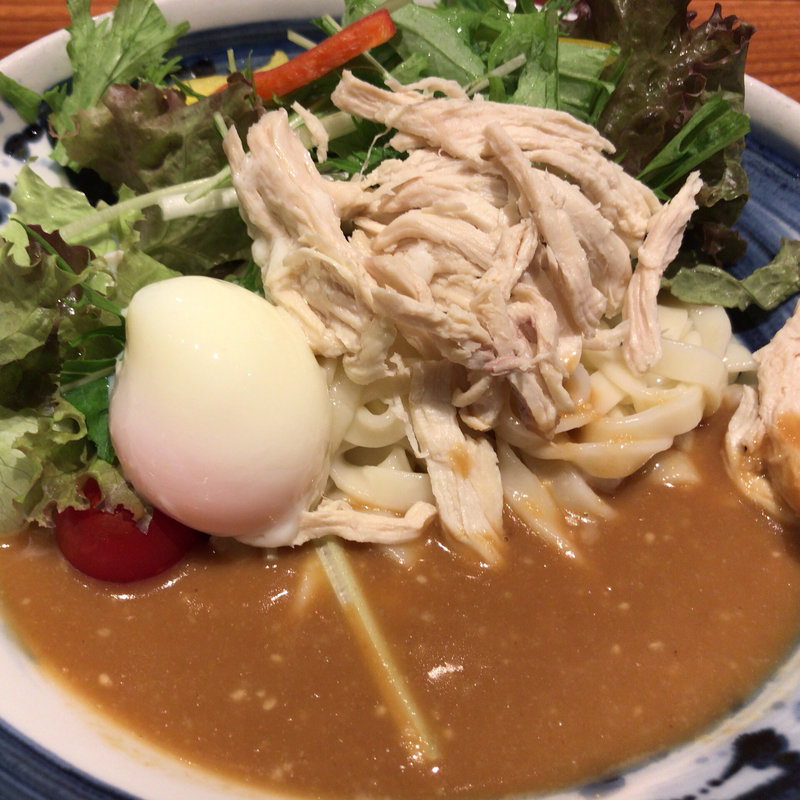 ごまだれサラダきしめん(四代目鍵三郎 宮きしめん)