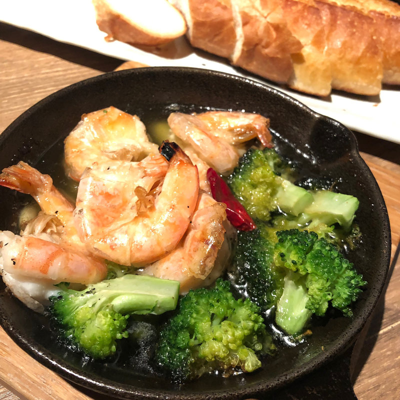 本日のアヒージョ(ここや)