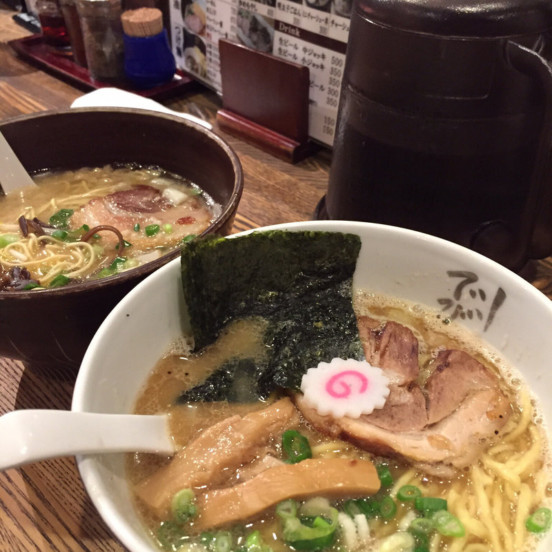 醤油らーめん(でびっと 中延本店)