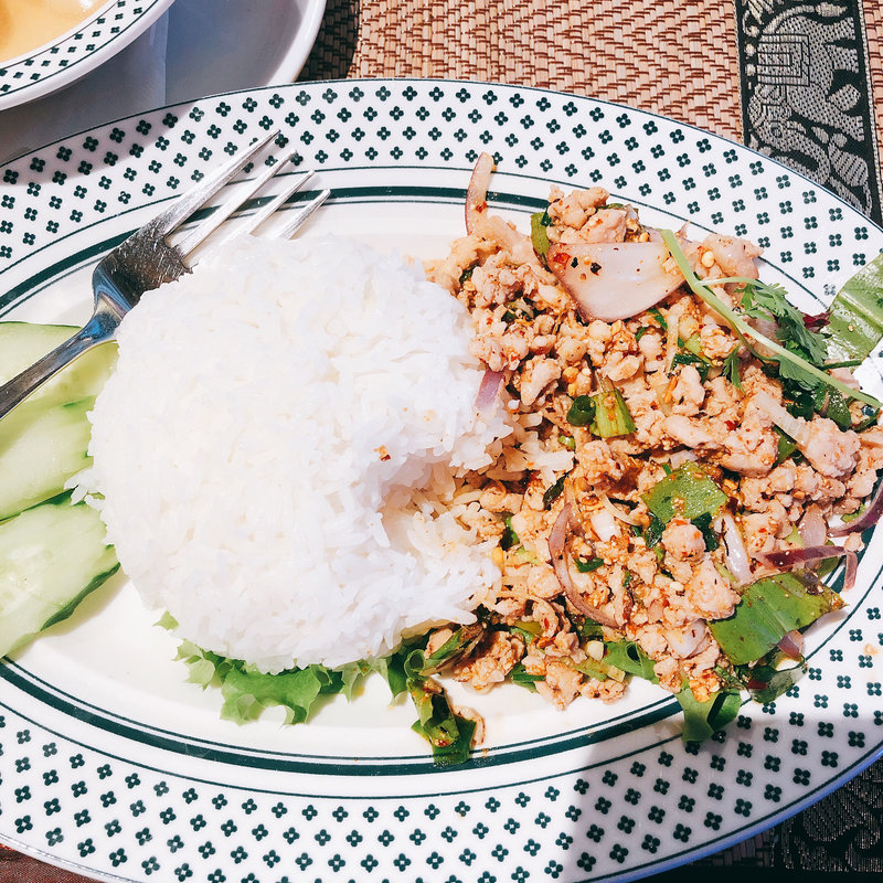 ラープガイごはん(スマイルタイランド 浅草橋店)