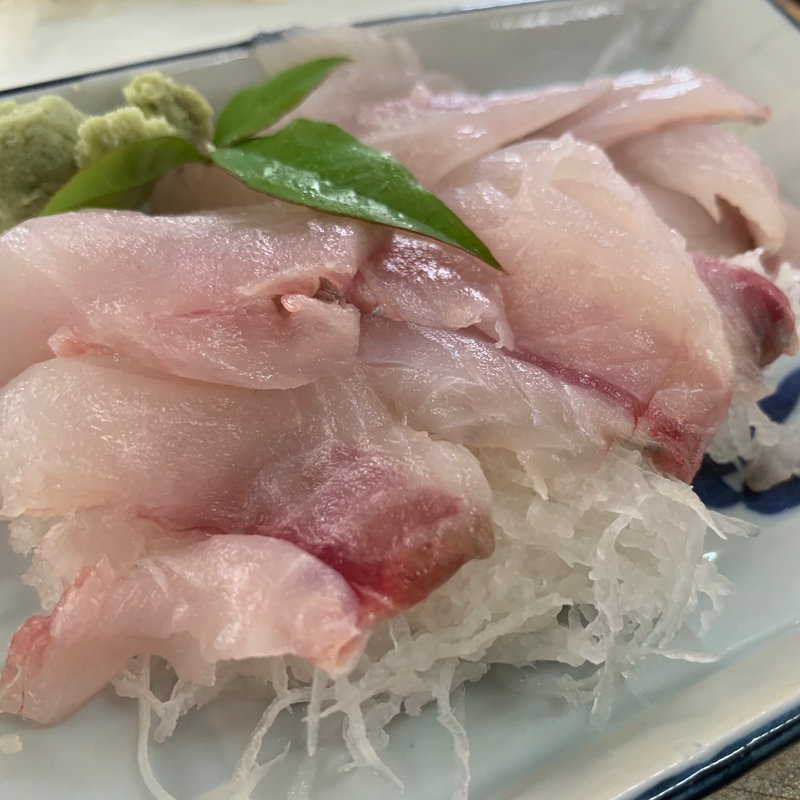 ホウボウ刺し(ニコニコドライブイン)