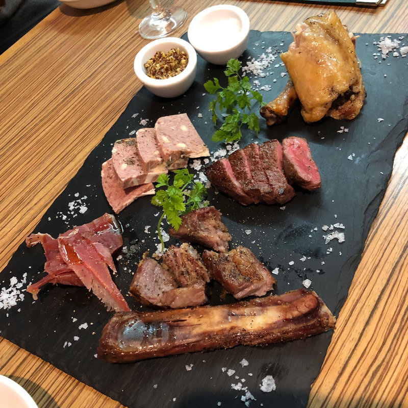 元祖！まごろくの肉盛り(肉のまごろく)