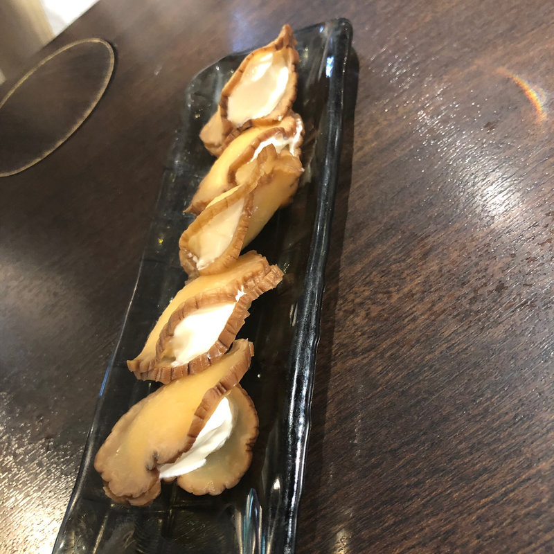 いぶりがっこにマスカルポーネチーズ(俺のフレンチ・イタリアン AKASAKA)