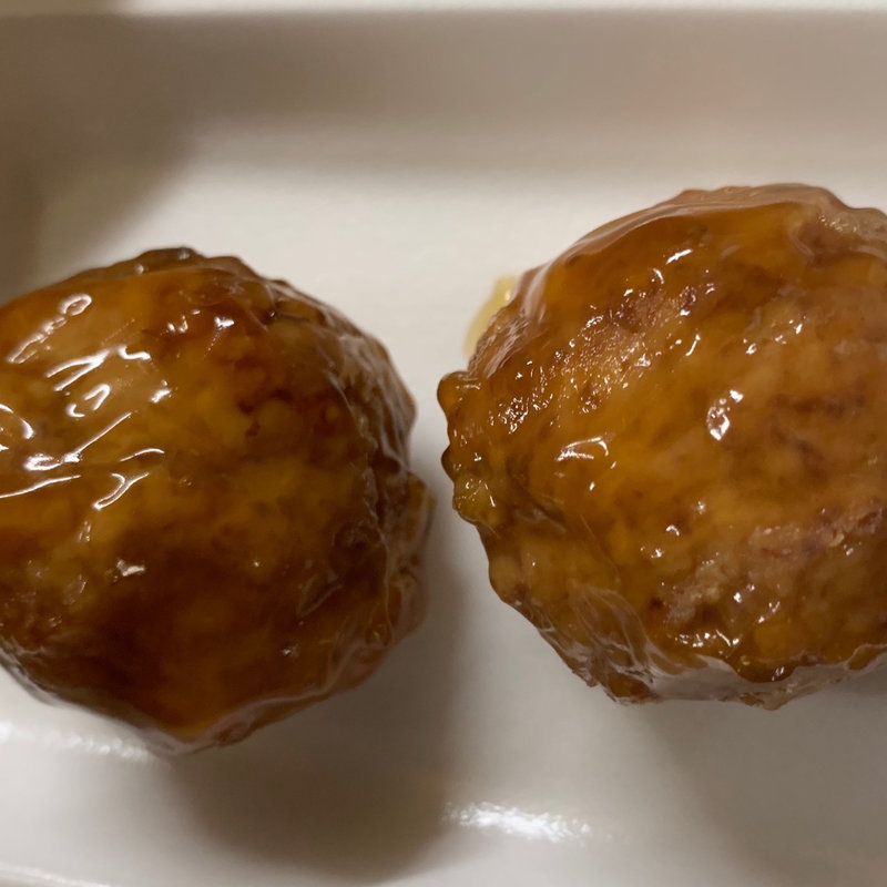 大きな肉団子(フレッシュマート三平)