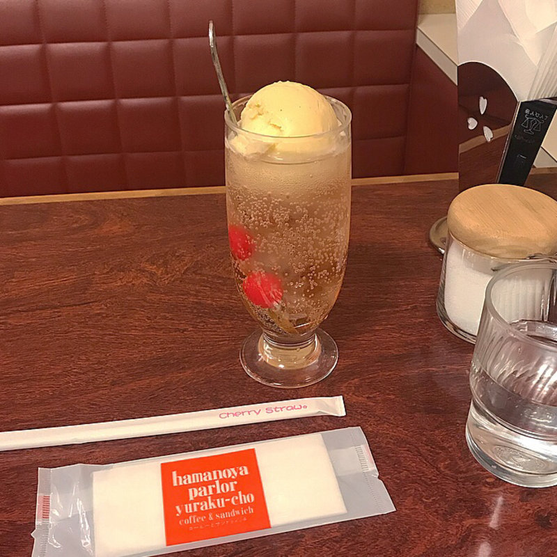 クリームソーダ(はまの屋パーラー)