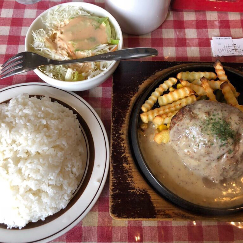 マスタードクリームハンバーグ(ジェイムスキッチン （James Kitchen）)