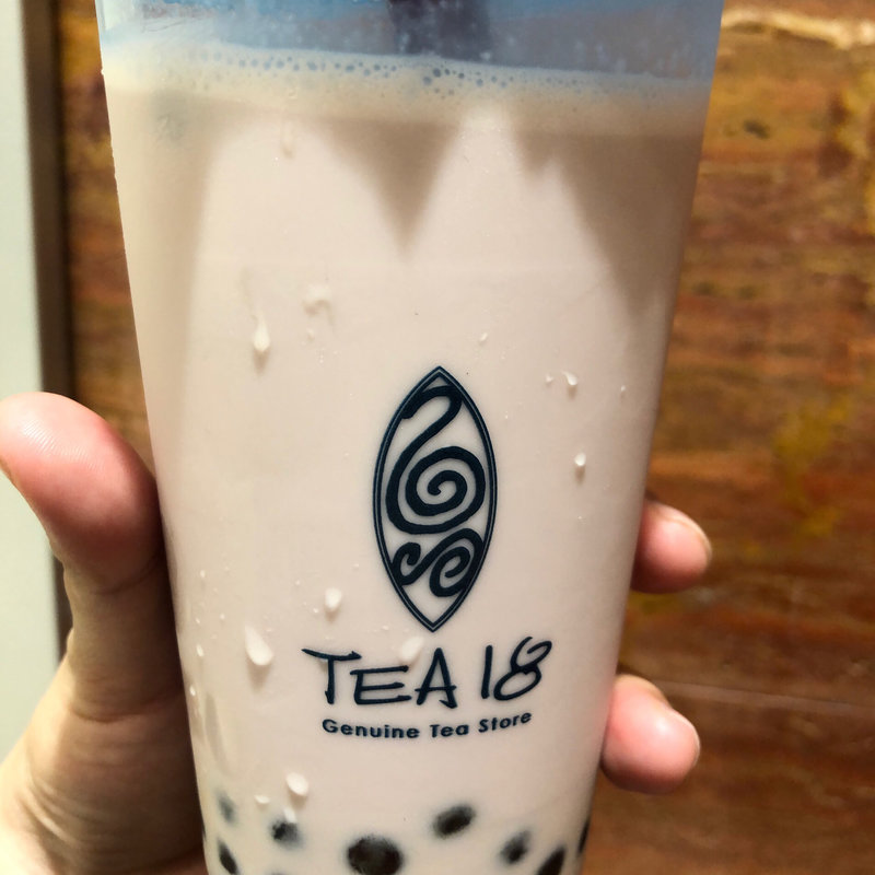 紫芋ラテタピオカ(TEA18  そごう横浜)