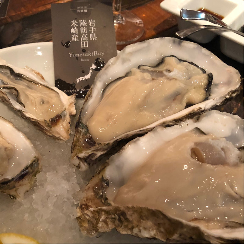 LLサイズ生牡蠣(岩手県陸前高田市米崎)(【閉店】ガンボ＆オイスターバー 池袋東口店)