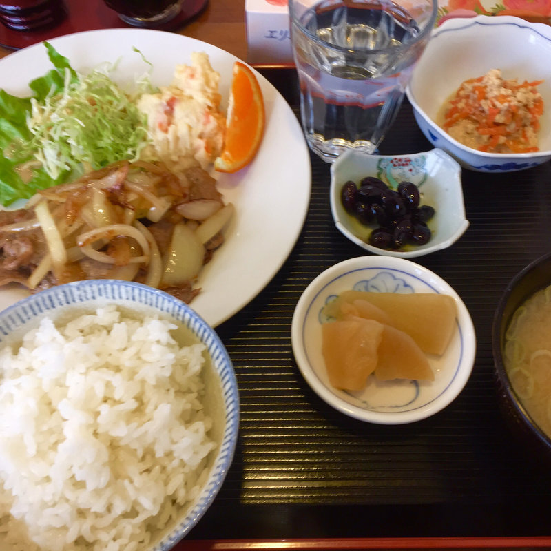 しょうが焼き定食(丹内食堂 もう無いけどね)
