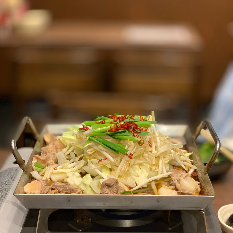 ちりとり鍋(やきとん酒場ぎんぶた 大崎ゲートシティー店)