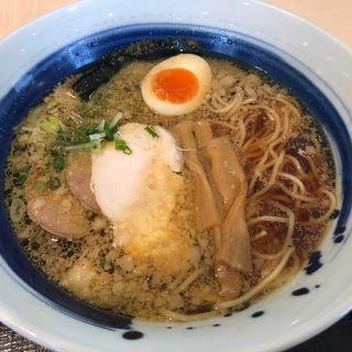 こく旨ラーメン醤油(麺処直久)