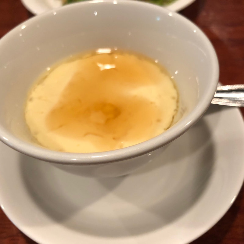 梅入り茶碗蒸し(ガンジューヤ)