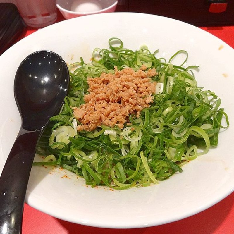 汁なし担々麺（温玉付）(元祖汁なし担々麺 ヤンヤン 近大前店)