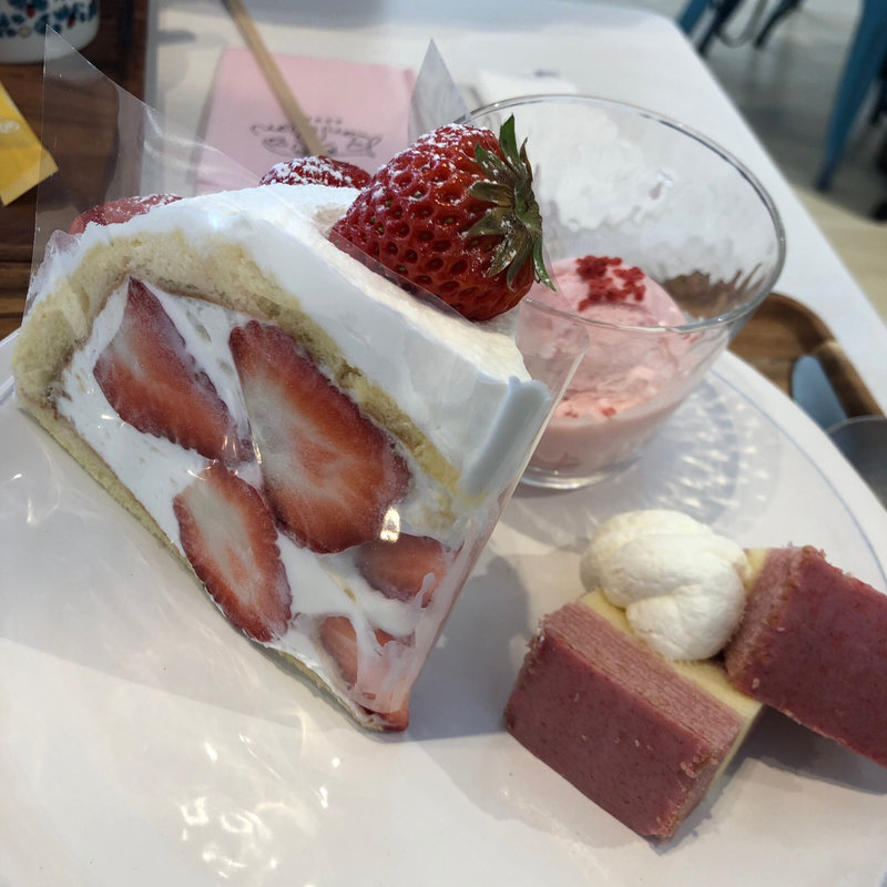 ファクトリーショートプレート(ボンボンベリーカフェ)