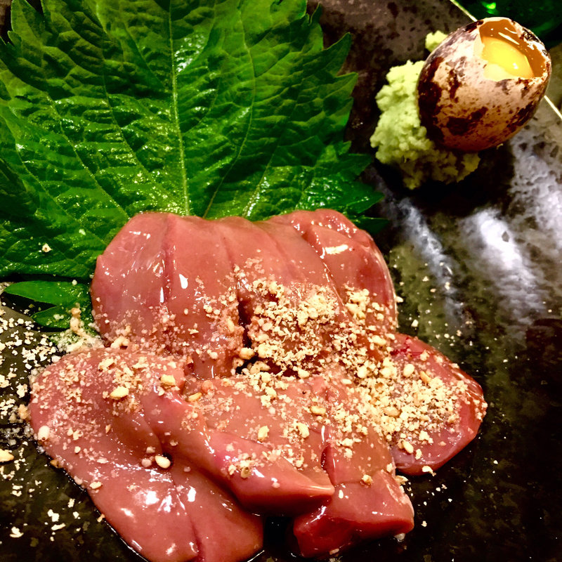 朝びき牝肝レバ刺(焼鳥はなび)