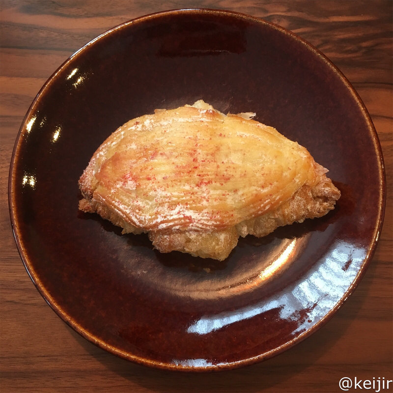 苺とクリームチーズのクロワッサン(ラ ブティック ドゥ ジョエル・ロブション 六本木ヒルズ店 （LA BOUTIQUE de Joel Rubchon）)