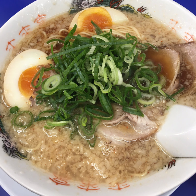 味玉ラーメン(来来亭)
