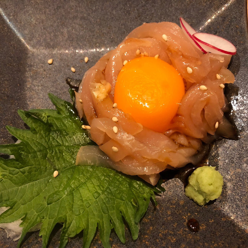 鶏の和風ユッケ仕立て(いちばん地鶏 松井山手店)