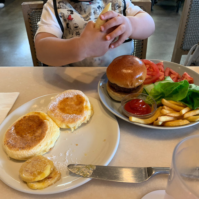 キッズプレート(bills 二子玉川 （ビルズ）)