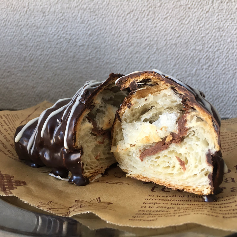 チョコクロワッサン(スイートチョコ)(手造りクロワッサン専門店 ラパン )
