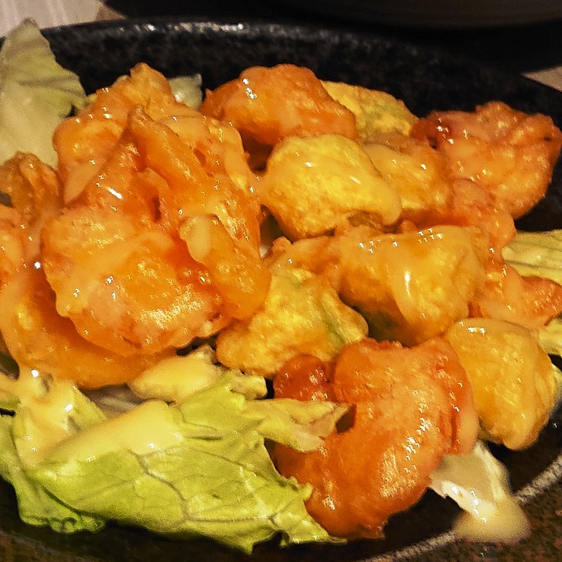 海老とアボカドのチリマヨネーズ(星夜の宴 川崎駅前店)