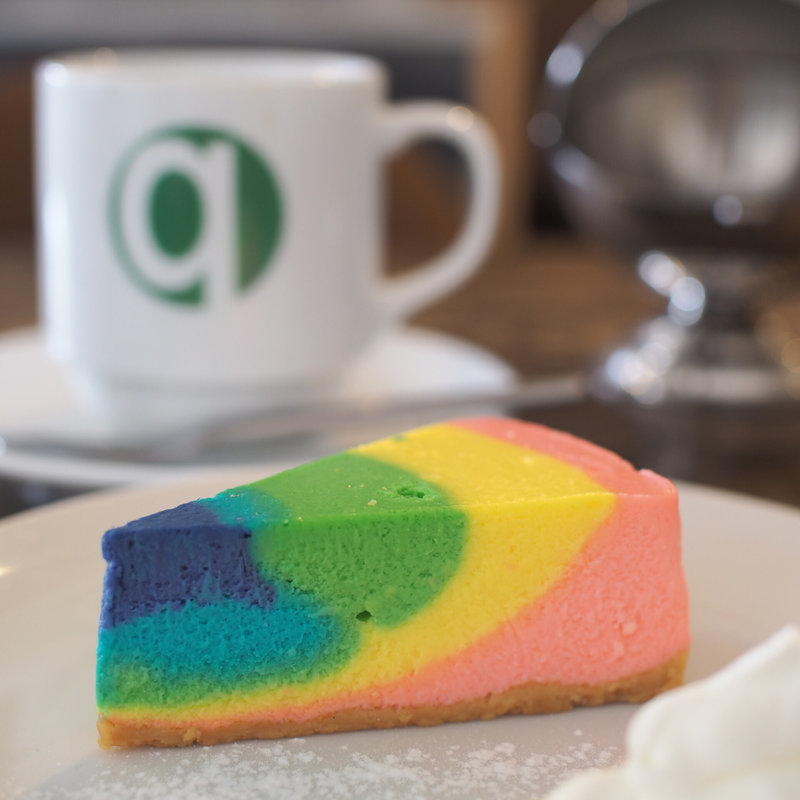 レインボーチーズケーキ(キュロス)