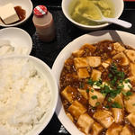 麻婆豆腐定食(中華居酒屋三百宴や 赤坂店)