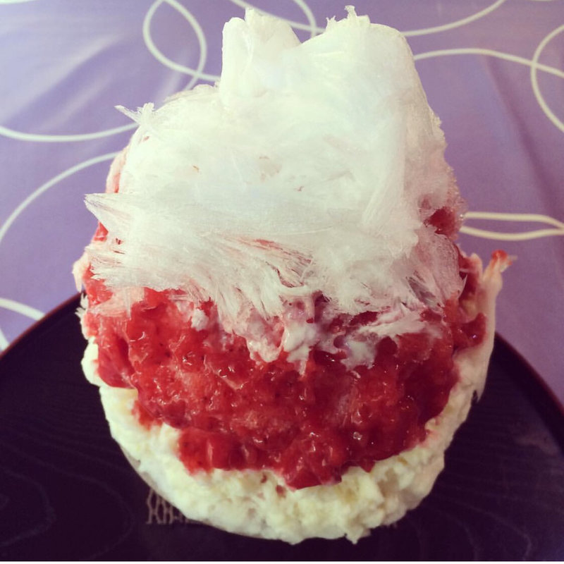 苺の豆乳クリーム(雪うさぎ )