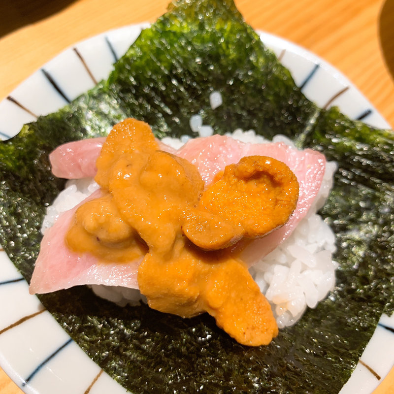 とろうに巻(魚と酒はなたれ 野毛一番街店)