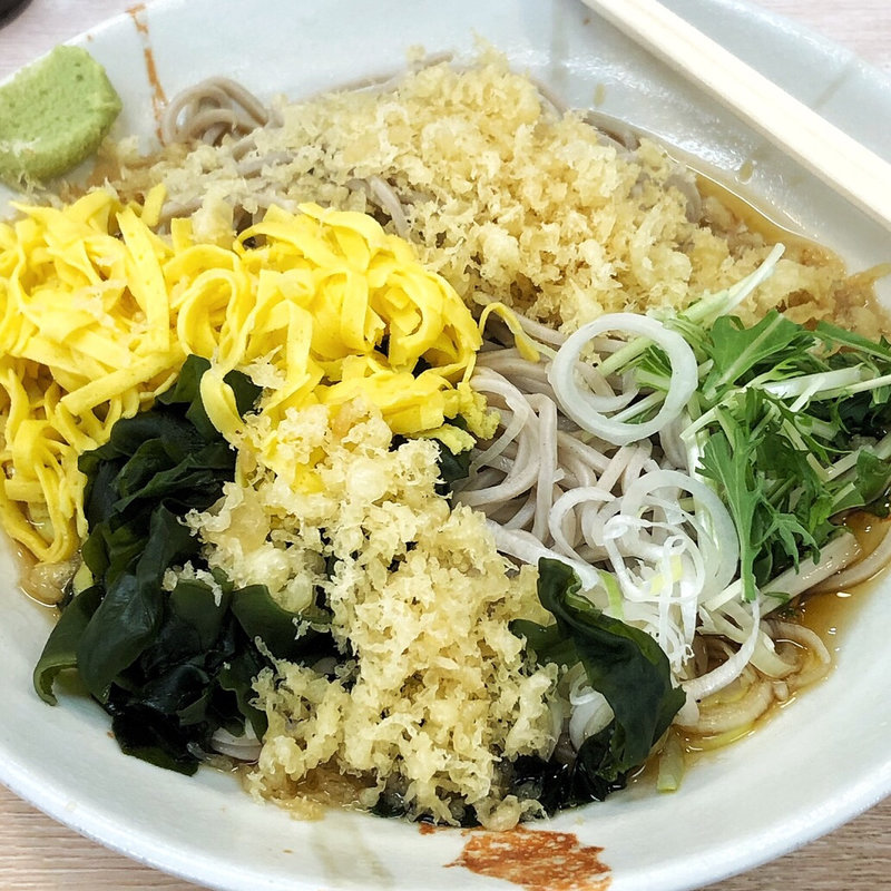 冷したぬきそば(白樺)