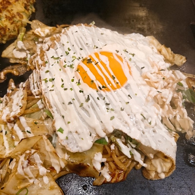 カレー焼きそば(お好み焼・鉄板焼 いろは満月 泉佐野店)