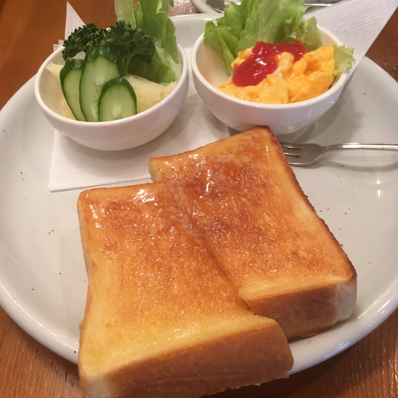 モーニングセット(ぽるしぇ )