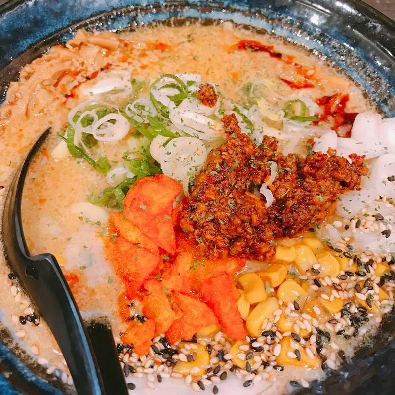 濃厚味噌ラーメン(札幌らーめん獅子王 福岡大名店)