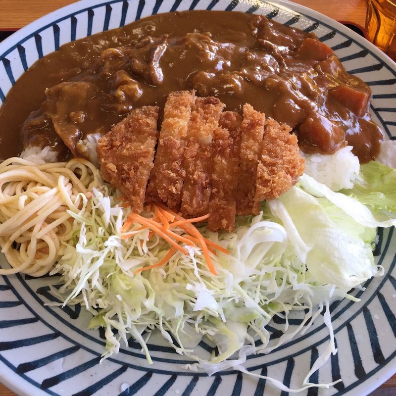 びっくりトンカツカレー(1.5kg)(伊賀ドライブイン )