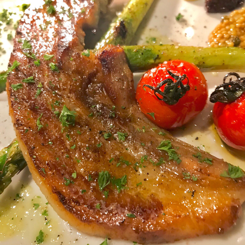 厚切りベーコンとアスパラのグリル(メヌード 中目黒)