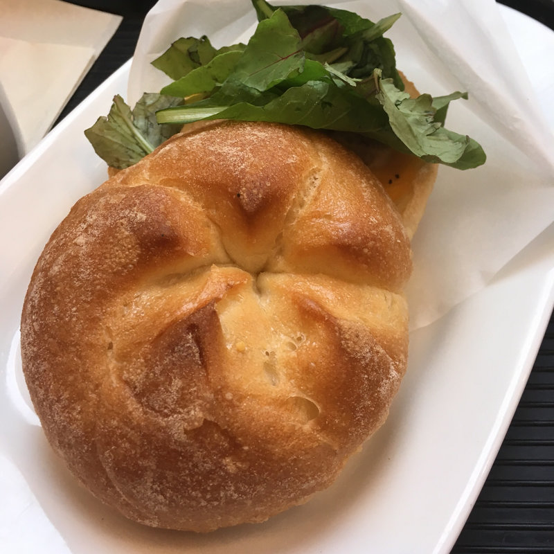 モーニングAセット(カフェ・ベローチェ 末広町店)