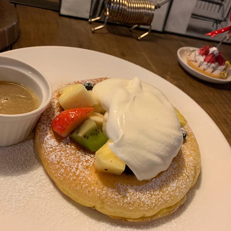 フルーツガーデンパンケーキ single(カフェ ラインベック （Cafe Rhinebeck）)