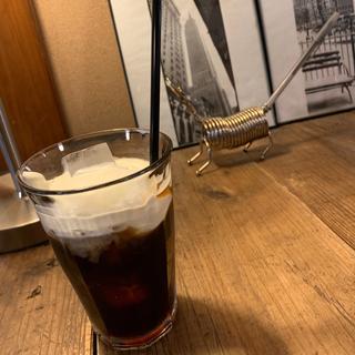 ウィンナーコーヒー(Ice)(カフェ ラインベック （Cafe Rhinebeck）)