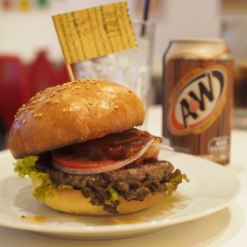 ハワイアンバーガー(13Diner)