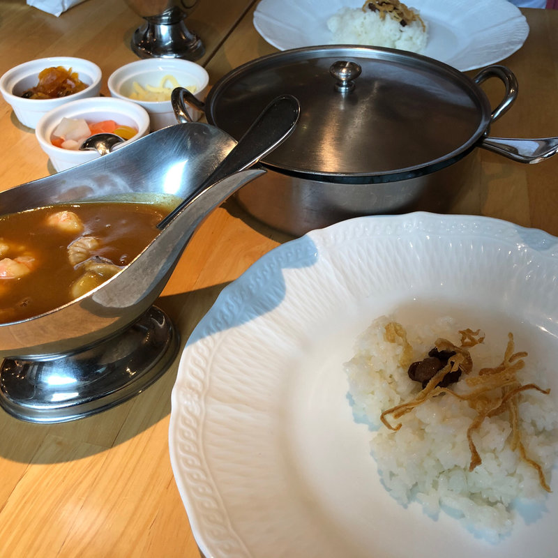 海老とベビーホタテのカレー(トップス)