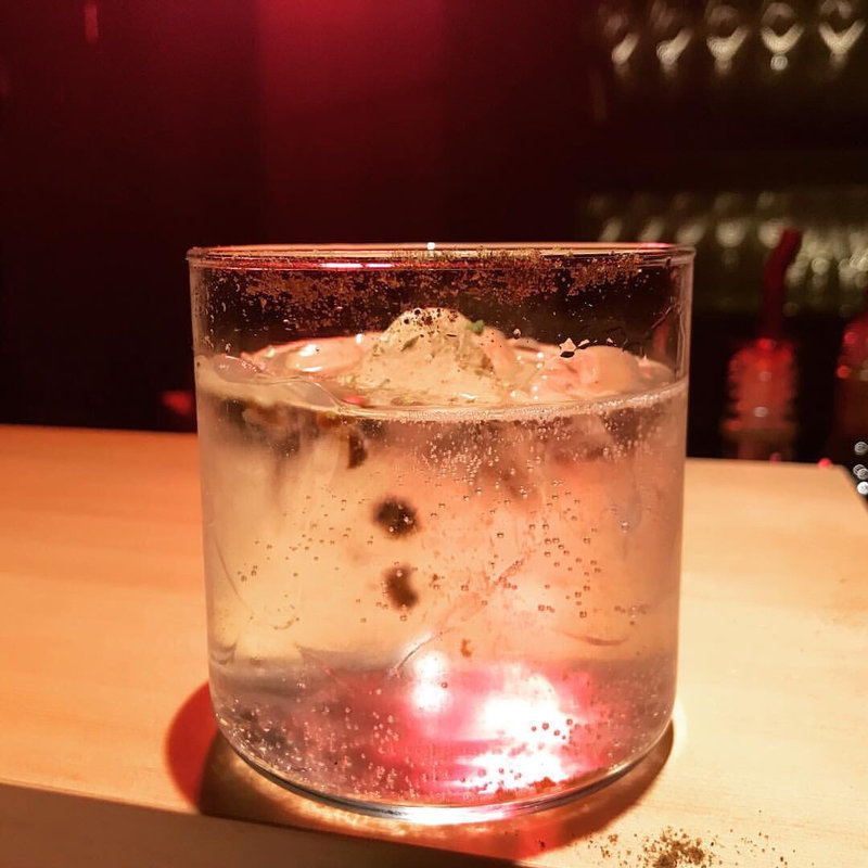 山椒ジントニック(東間屋)