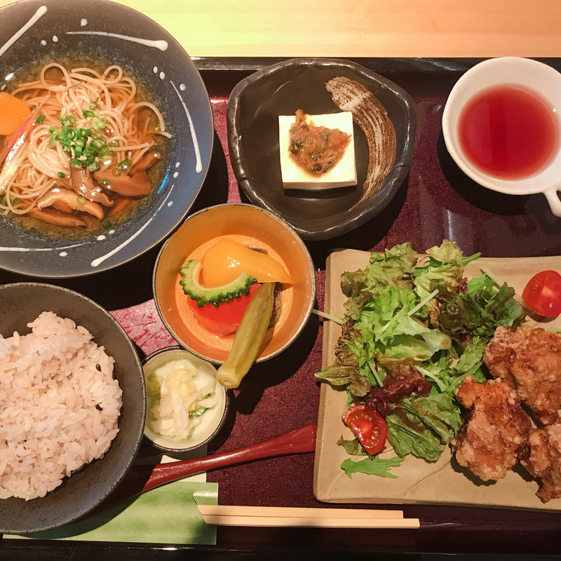 斑鳩名物 竜田揚げランチ(布穀薗 （フコクエン）)