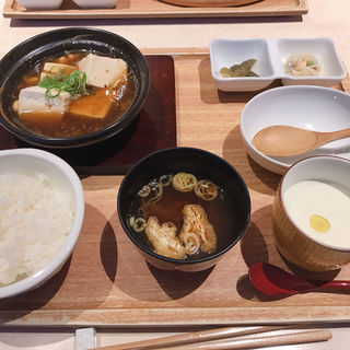 ピリ辛麻婆豆腐セット(食のつむぎ 枚方T‐SITE店)
