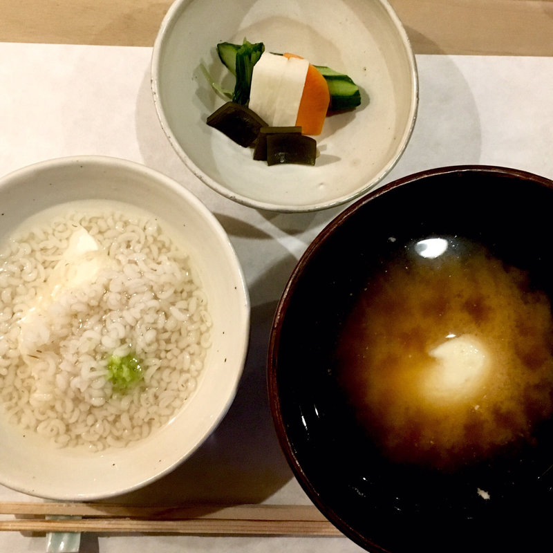 うずみ豆腐・みそ汁・香の物(川島豆腐店 （かわしまとうふてん）)