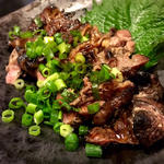 地鳥の炭火焼き(焼鳥はなび)