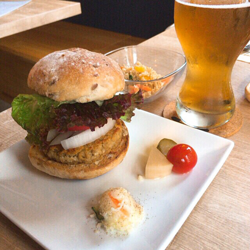 TOFU BURGER(ブラントンズ Selected Craft Beers)