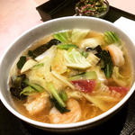 海老入り湯麺(志苑 本店)