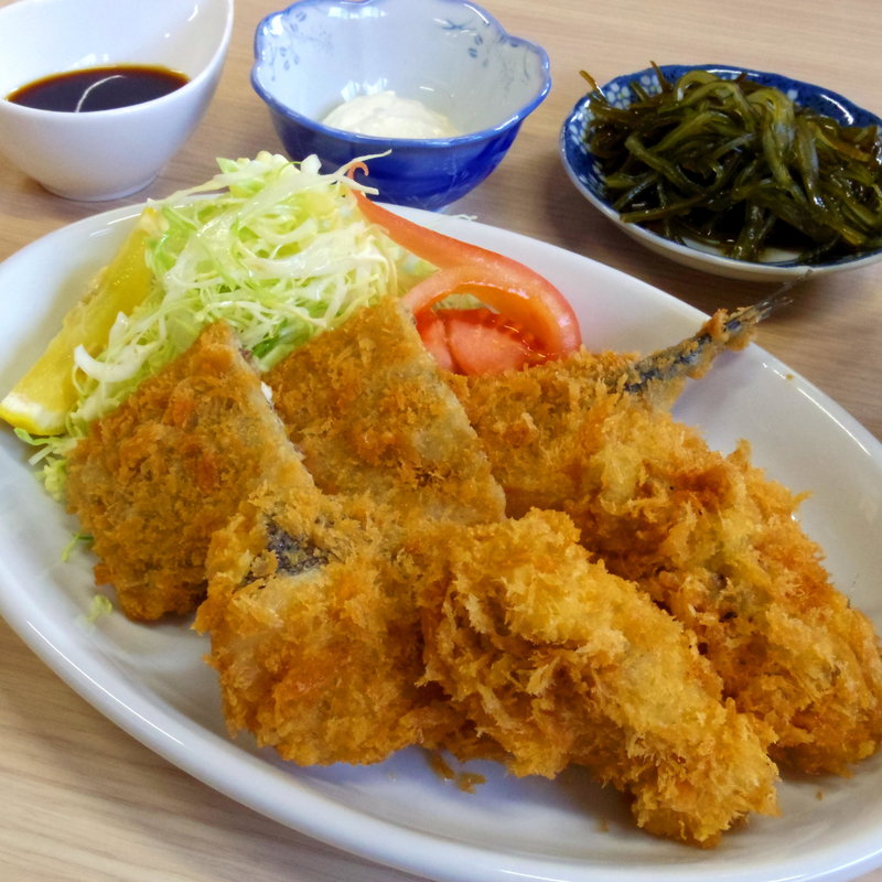 地魚の大漁ミックスフライ定食(海の幸ふるまいセンター)