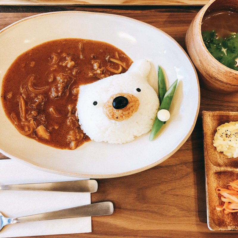 (ヘンテコ （henteco）)