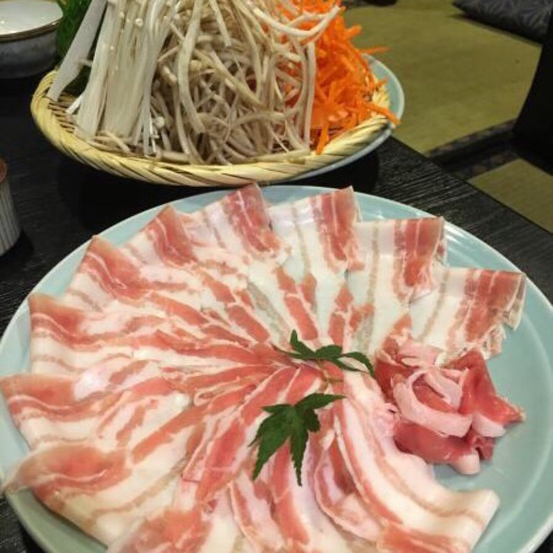 黒豚しゃぶしゃぶ(さつま路 （サツマジ）)